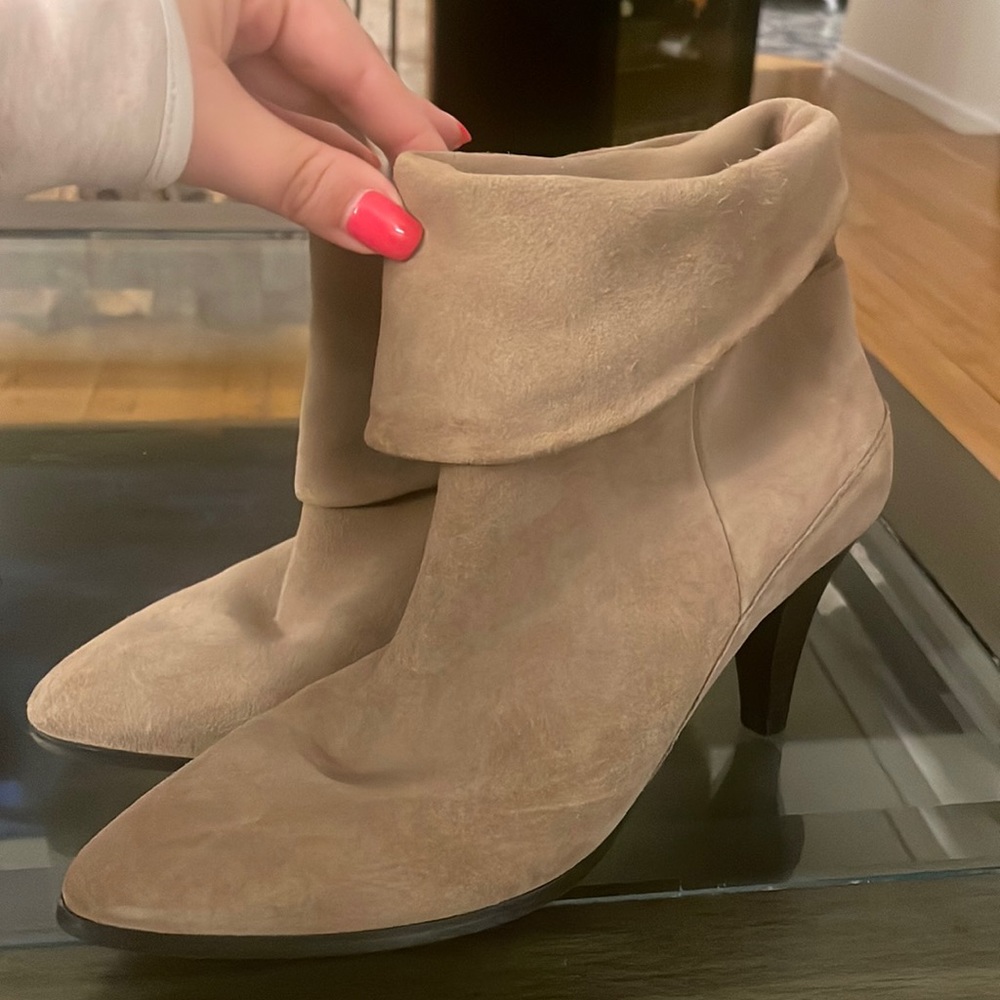 Suede heels